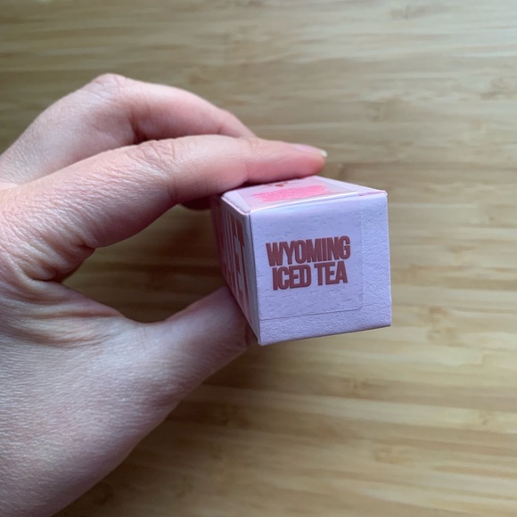 Jeffree Star Velvet Trap Lipstick - Wyoming Iced Tea (Peach Terracotta) - NWB - Picture 6 of 7